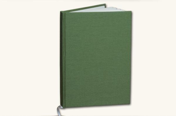 Schreibbuch A5 mit Leinenbezug, tannengrün,helle Seiten